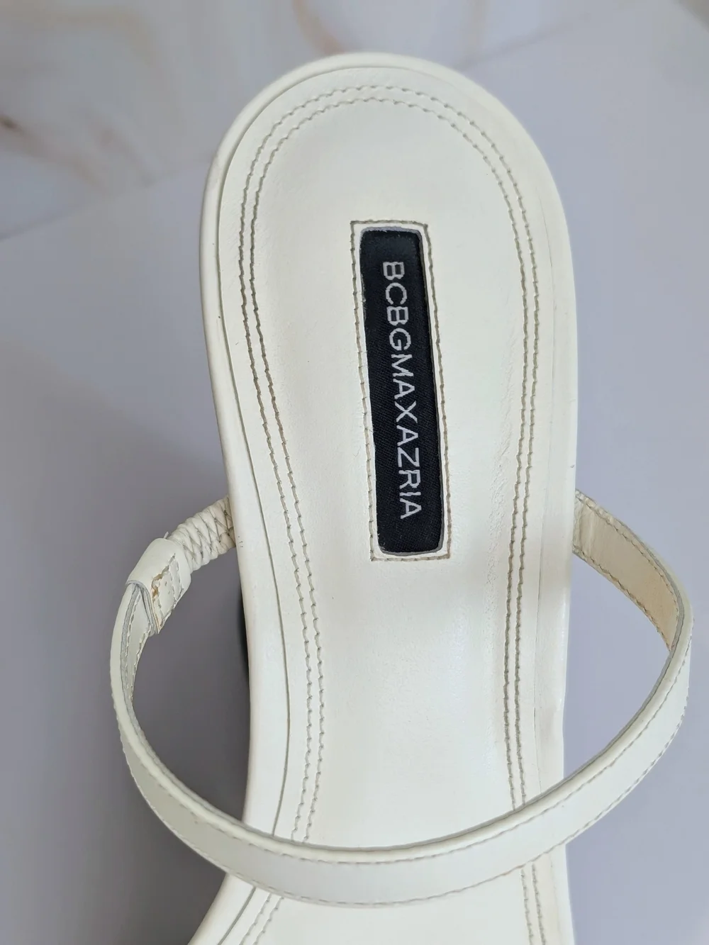 White BCBGMAXAZRIA Sculptural Wedge Sandals Size 8